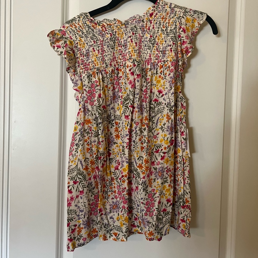 Old Navy top